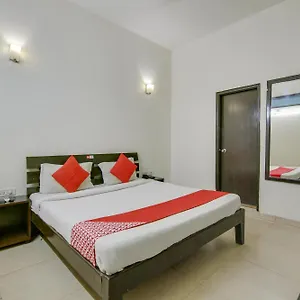 https://oyo-flagship-70399-hotel-dream-view.top-gurgaonhotels.com